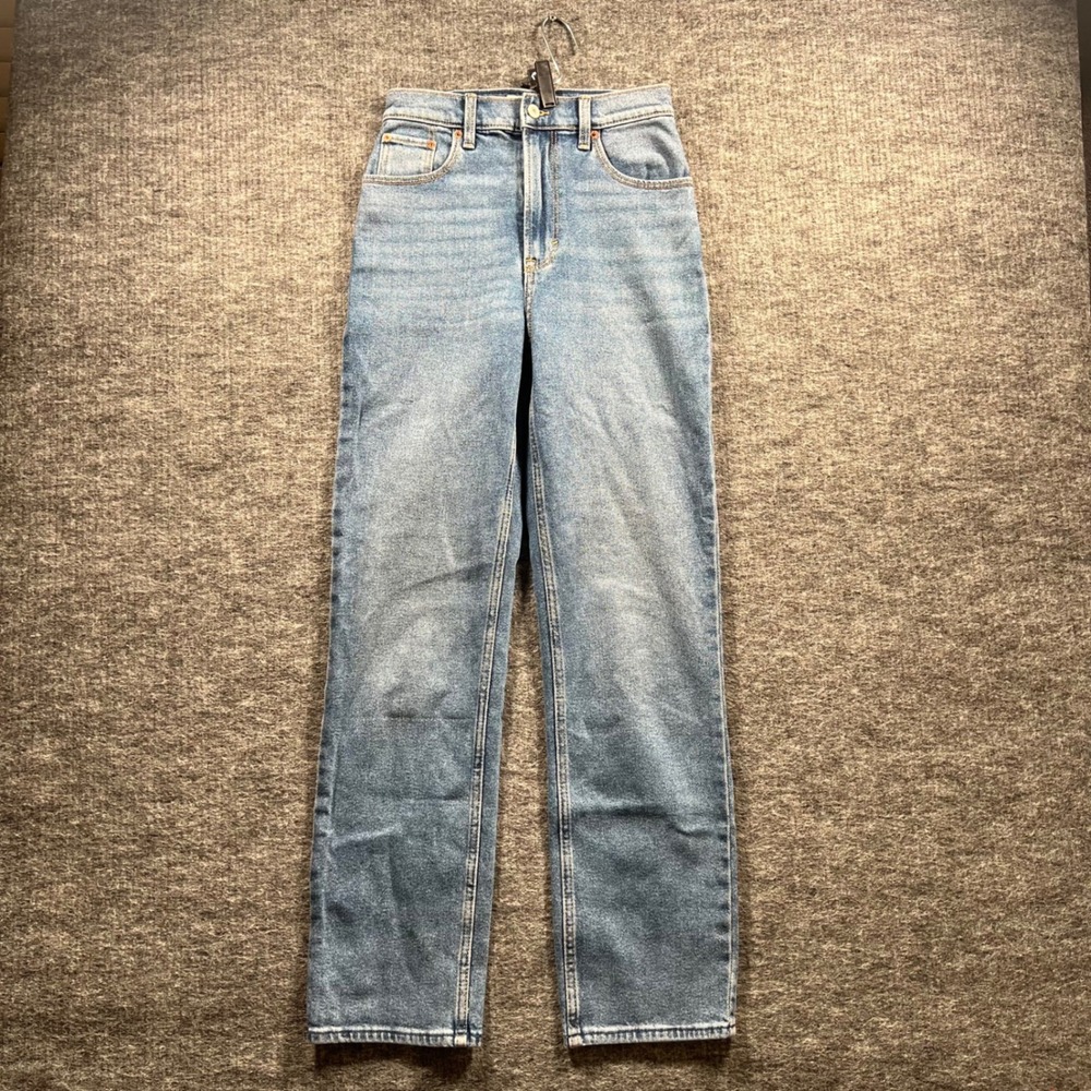 Abercrombie & Fitch The 90s Straight Ultra High Rise Jeans Blue 25 0R
